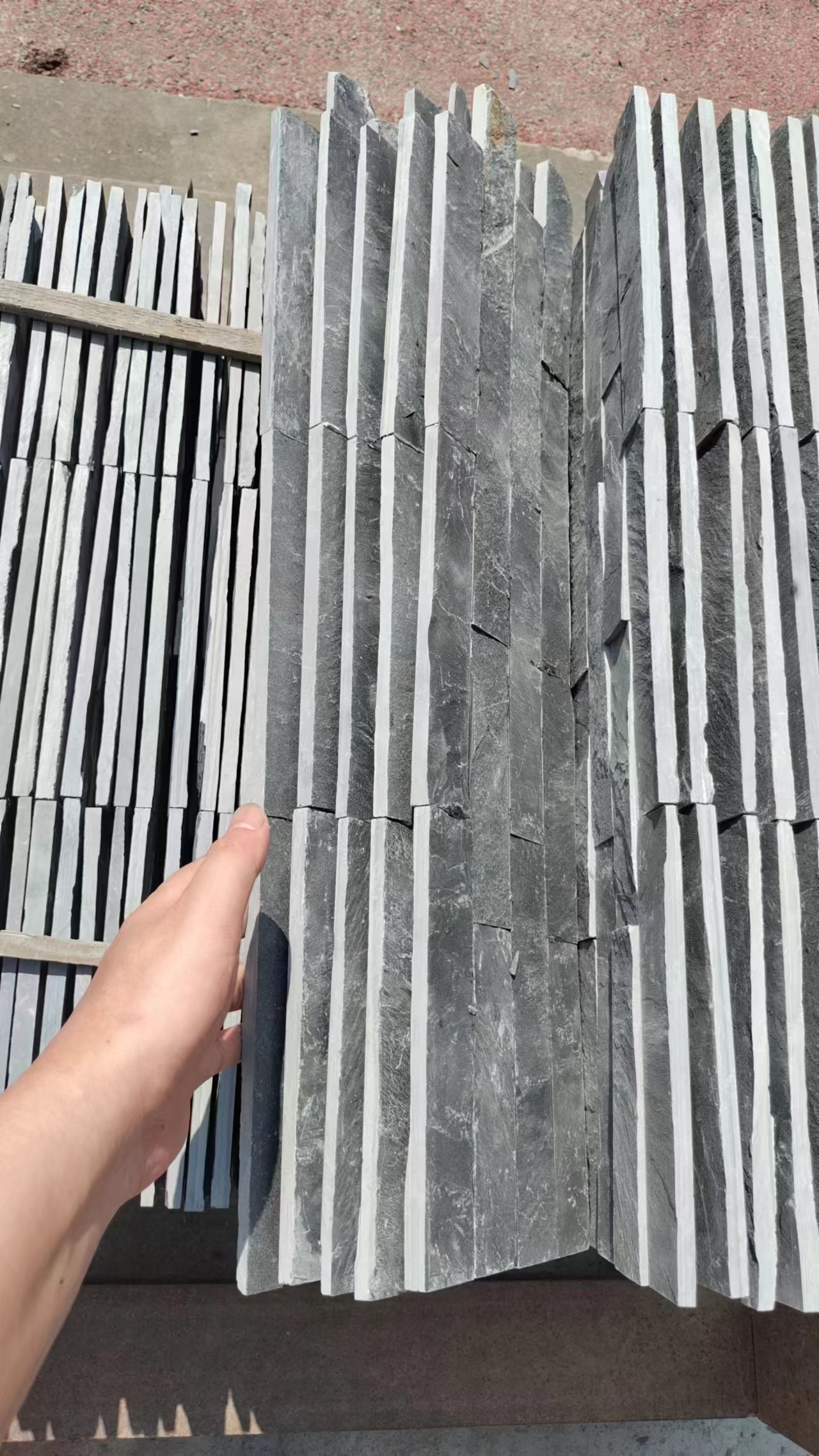 黑色组合板文化石材60X15