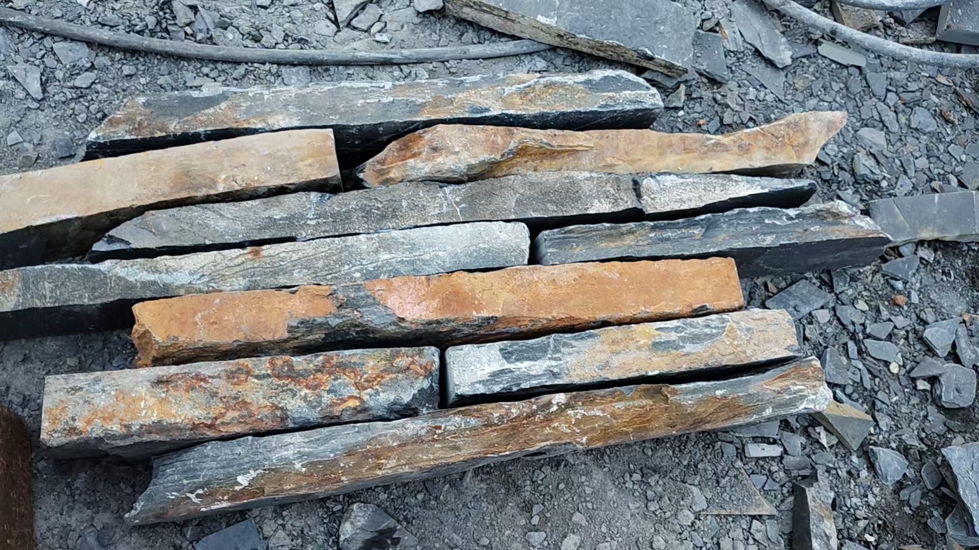 （锈色/黑色/青色）青石条/乱石条