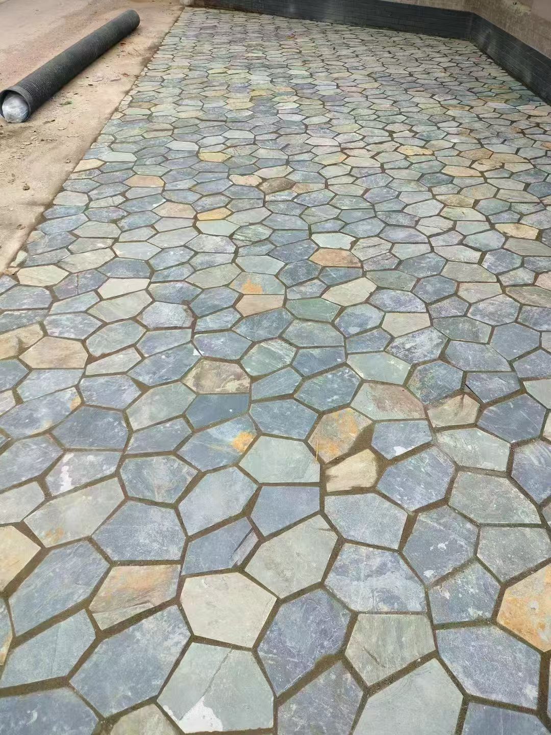 冰裂纹石材/彩色冰裂纹石板/不规则石板