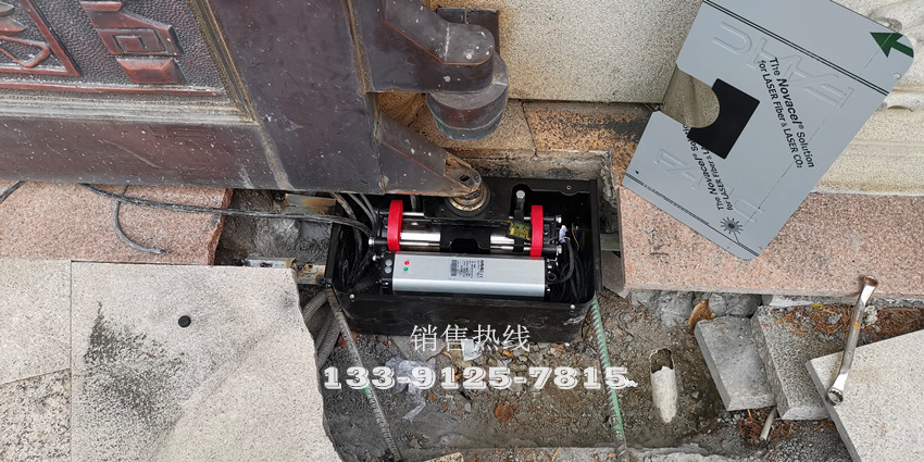 勤馨庄园二期-意大利FAAC液压重型地埋式开门机S800 勤馨庄园二期-意大利FAAC液压重型地埋式开门机S800