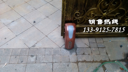 卡诺林轮式开门机