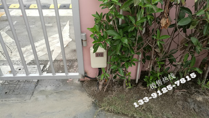 嘉定区黄家花园幼儿园-阿尔卡诺轮式ALCANO八字开门机PM180