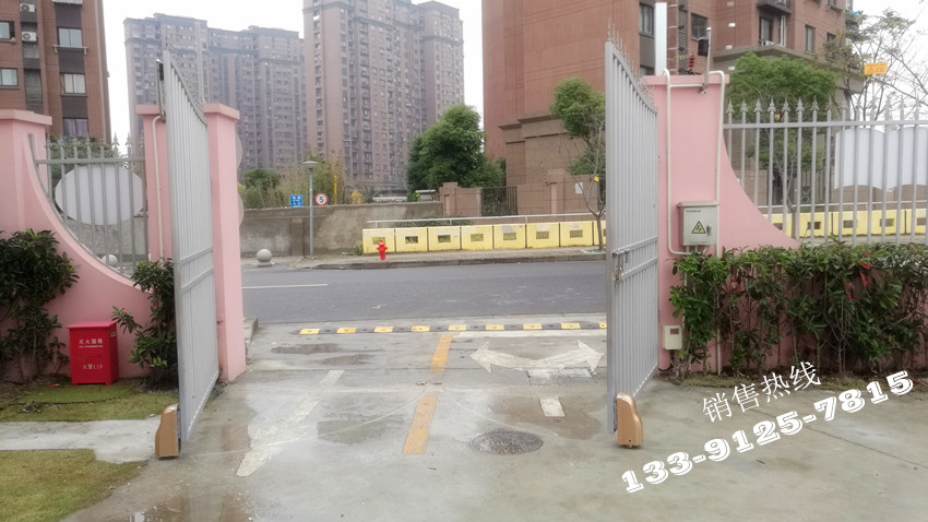 嘉定区黄家花园幼儿园-阿尔卡诺轮式ALCANO八字开门机PM180