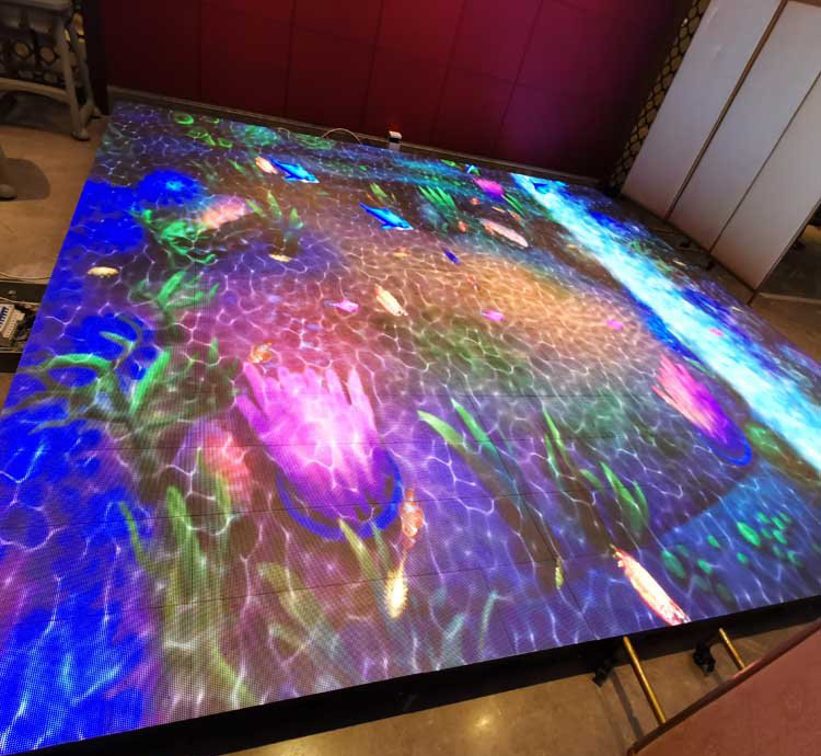 LED互動(dòng)感應(yīng)地磚屏，為何在消費(fèi)者中受寵？