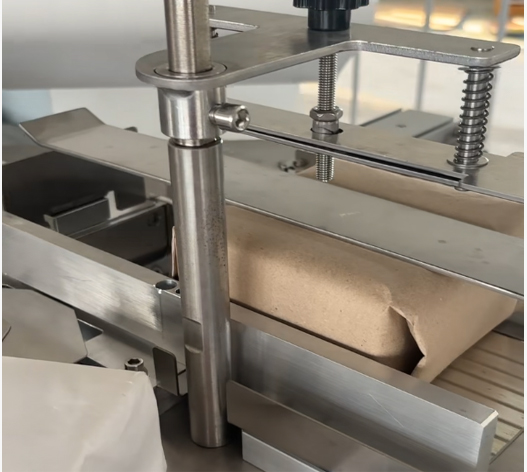 Cooked Food Paper Packaging Machine