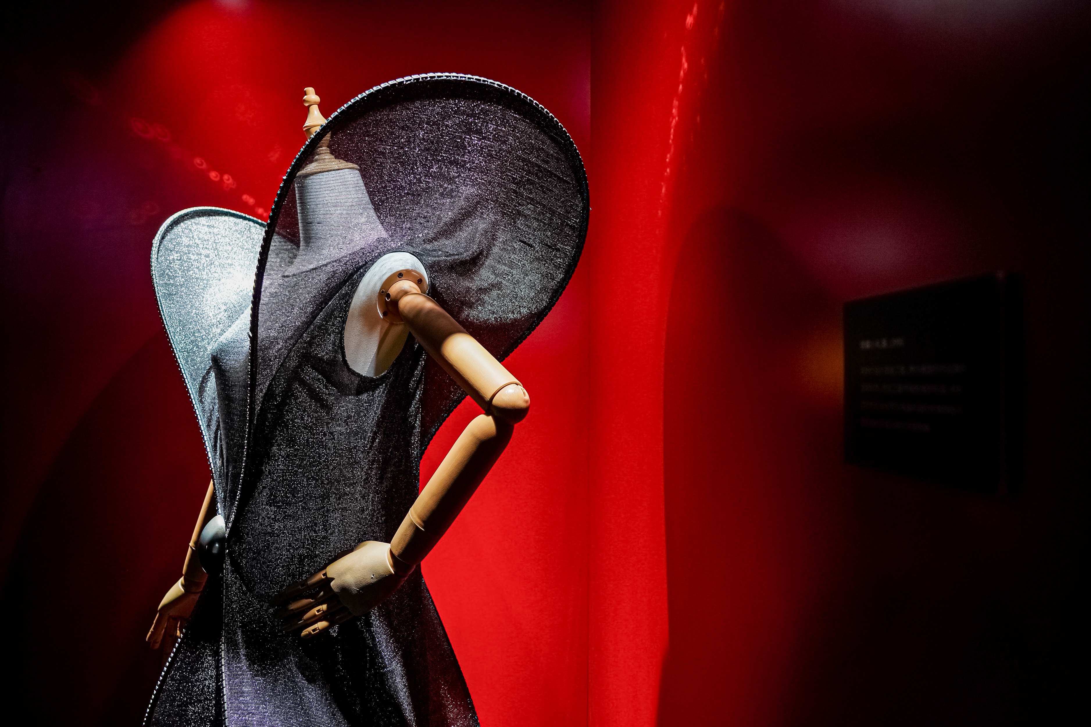 各自表述的美妙濮院时尚古镇：跳出古镇边界，定义中国高定新坐标