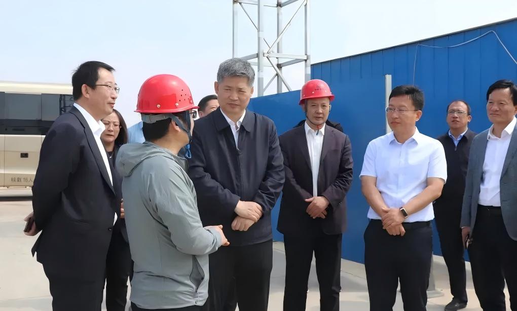 市长梅世彤到沧东经济开发区调研