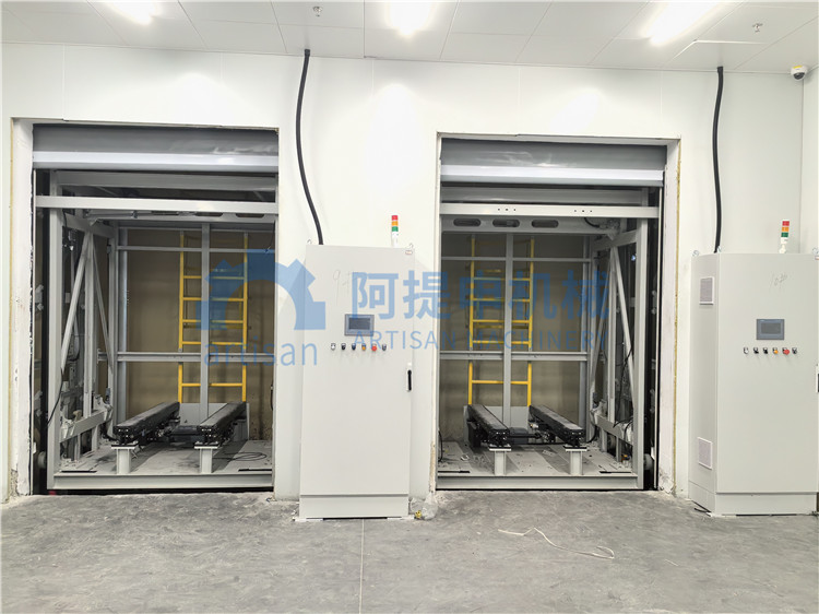 广东德赛西威-货叉式重载往复提升机