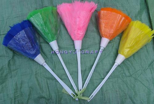 Turkey feather duster