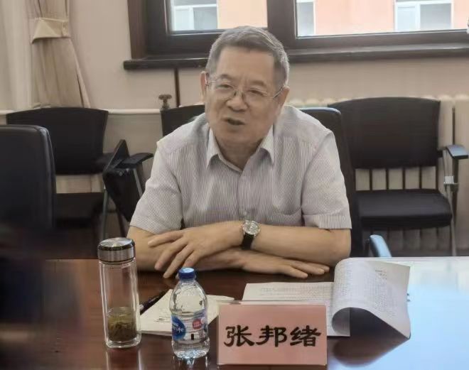 张邦绪：奋力推进钒钛钢铁新高地建设