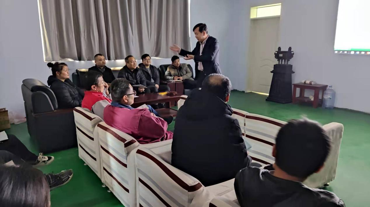 生产管理改善专家葛戴宁教授来奥佳进行座谈交流会