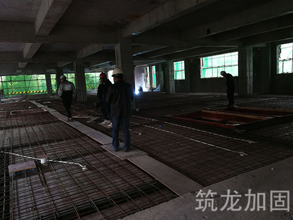 凤凰郡售楼部夹层现浇钢筋