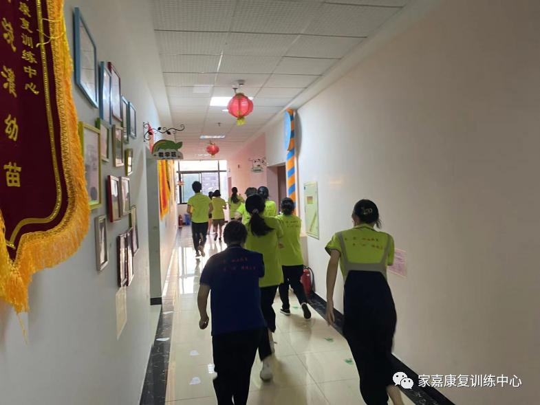 消防疏散演练 消防疏散演练