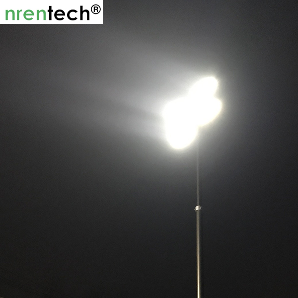 4x200W LED flood lights mounted