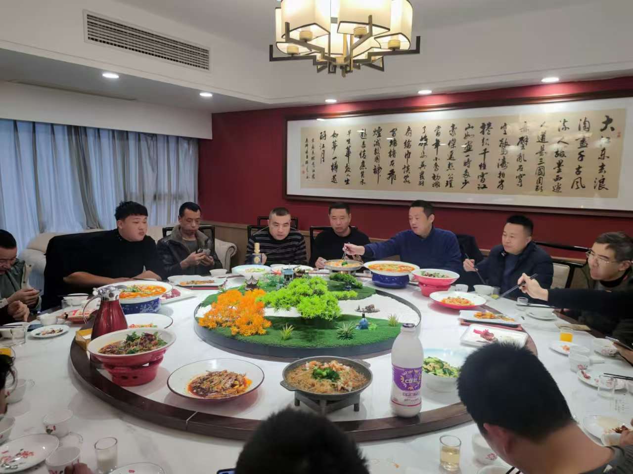 新海力2025年春节公司团建聚餐