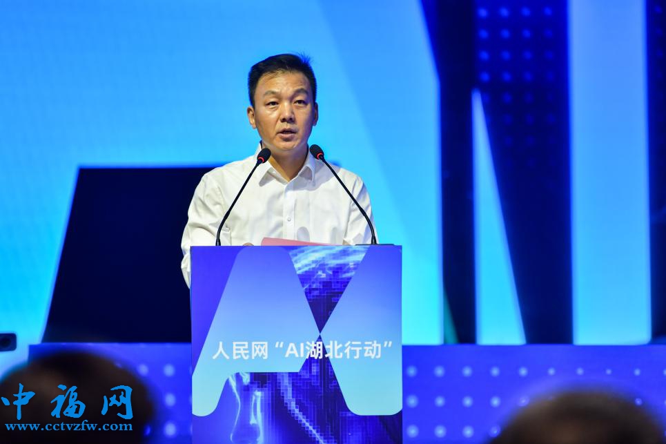 中国石化集团公司党组宣传部部长于永生。人民网记者 任峰涛摄