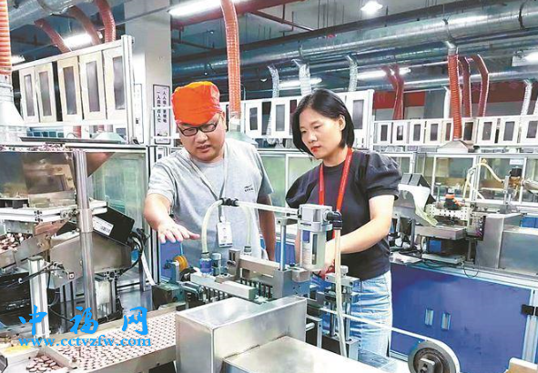 厦门市担保工作人员走访调研高新技术企业赛尔特。厦门市担保供图