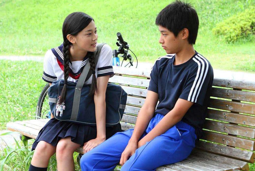 这几类学生最容易早恋