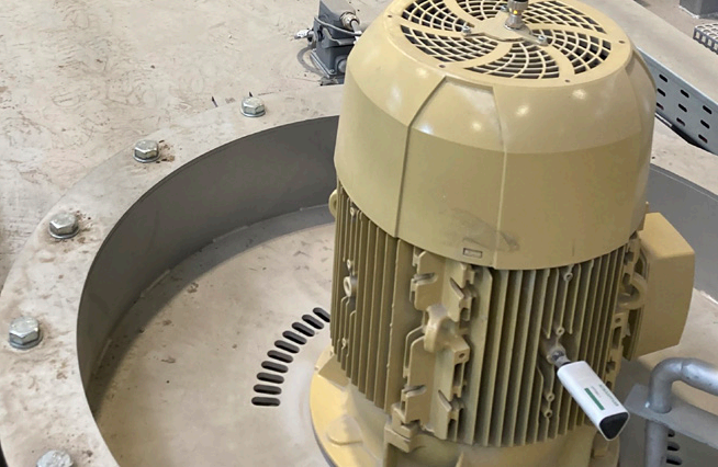 驱动端振动温度监测