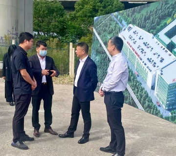 台州市委常委、温岭市委书记朱建军一行视察兴益"零地技改"项目