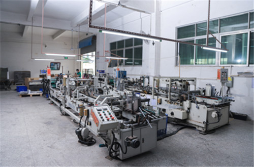 <span><span>Automatic box pasting machine</span></span>