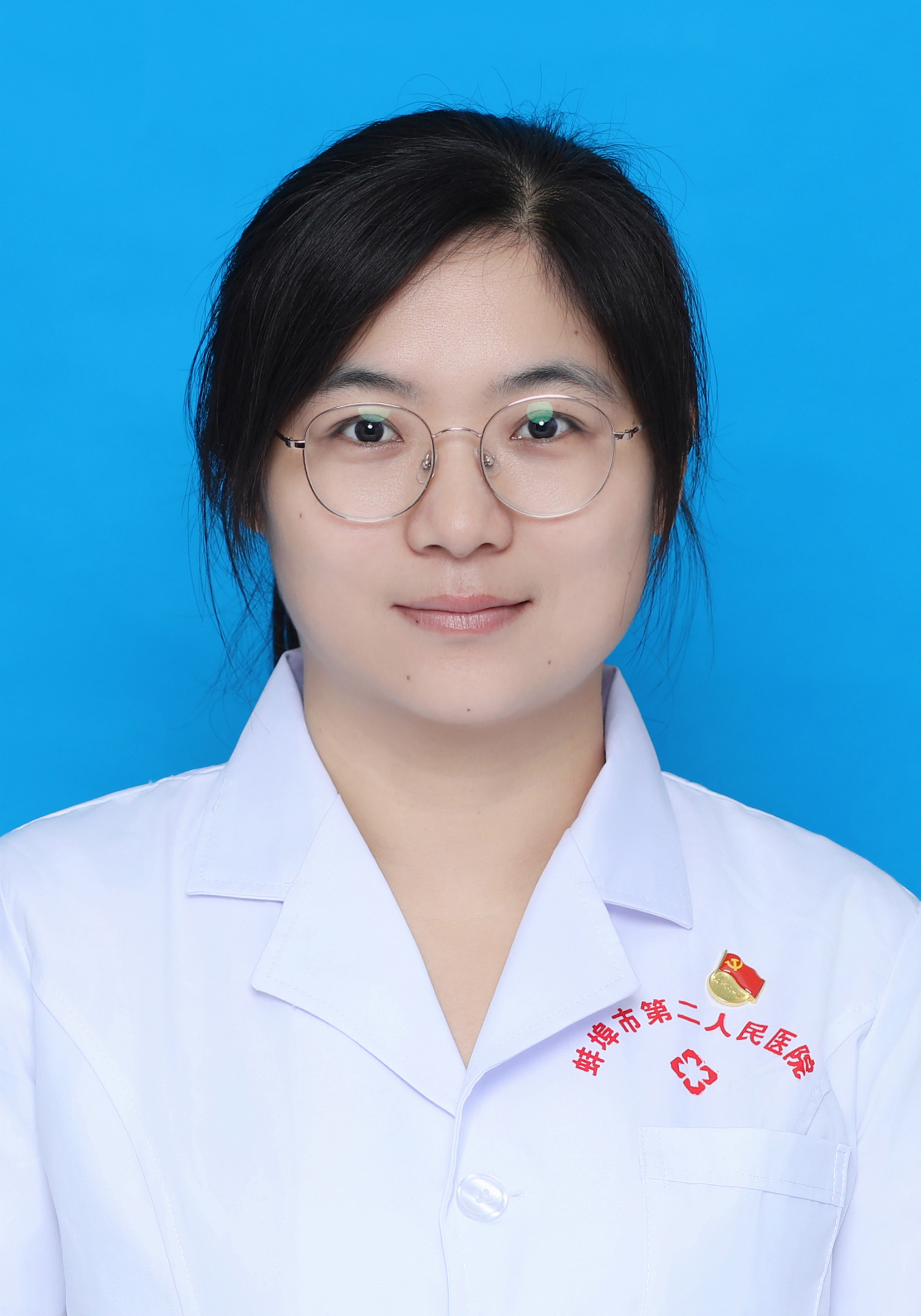 重症医学科  胡思敏