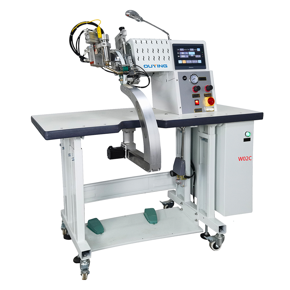 W02C无缝贴条机