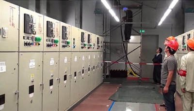 高电压变电室空调风管清洗