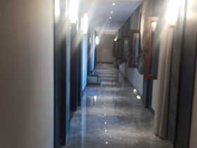 <span>宇宙生命全法大学百亿基地</span>