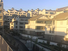 <span>宇宙生命全法大学百亿基地</span>