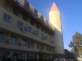 <span>宇宙生命全法大学百亿基地</span>