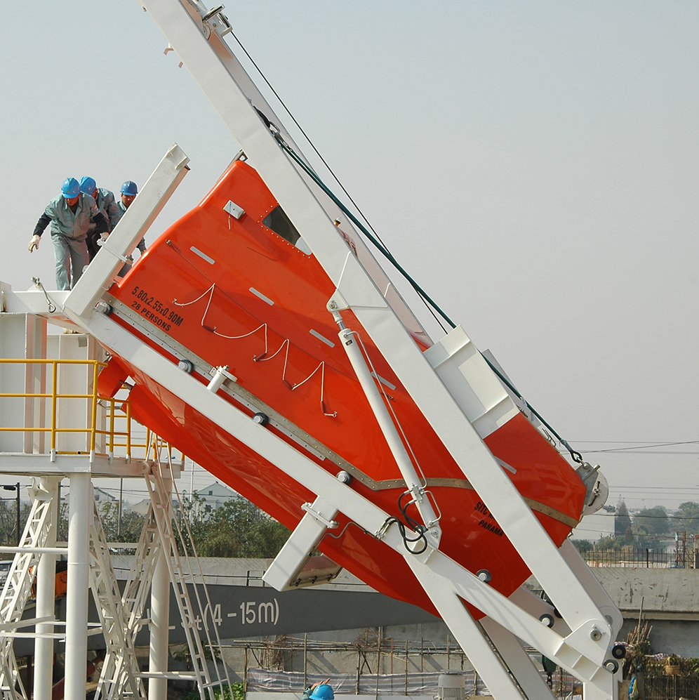 自由降落式救生艇降放装置液压成套系统