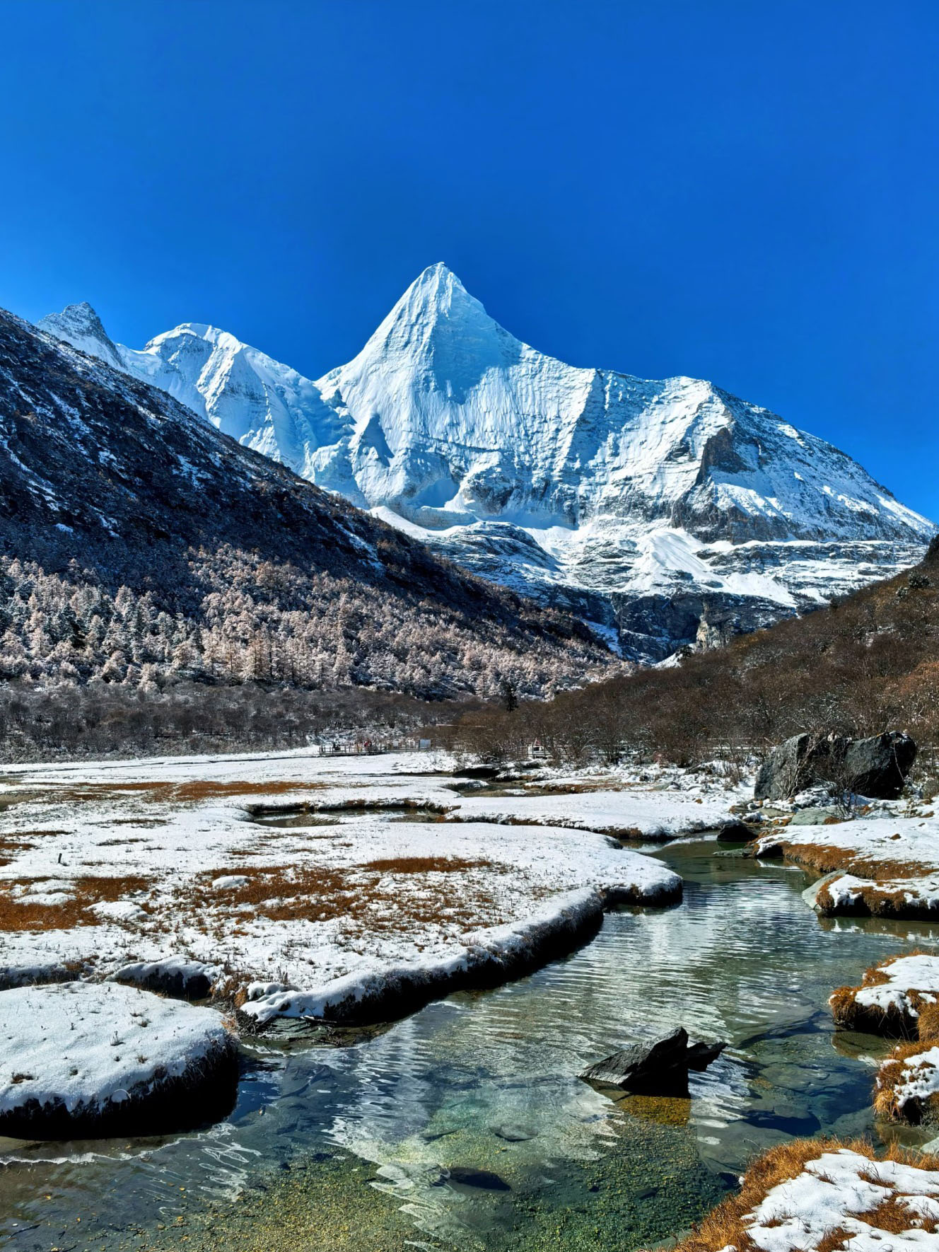 【川迹时光】稻城亚丁丹巴四姑娘山2-6人小团6日游 | 6天5晚深度体验川西秘境