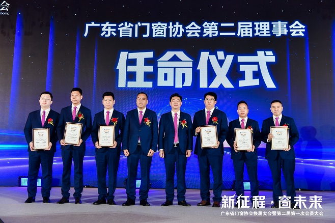 1628562894107923.jpg 54d405439565a7eb5c2c8101c152c1d.jpg