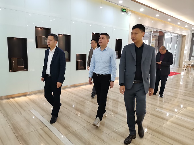 1646296775444604.jpg d4eac24379148e6c7343acaf5ff986a.jpg