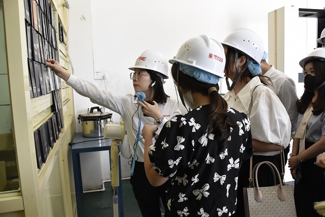 1666833670977682.jpg 1666833670977682.jpg