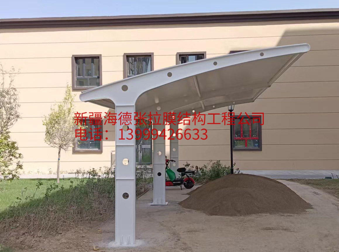 博乐市明汇学府里小区自行车棚张拉膜