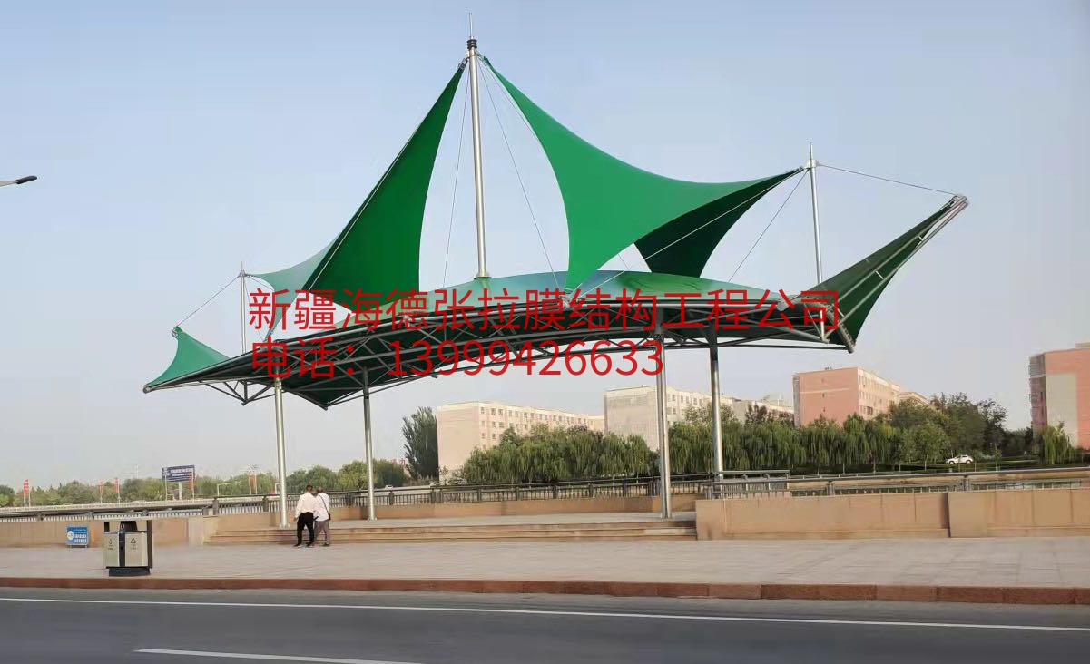库尔勒河边景观张拉膜