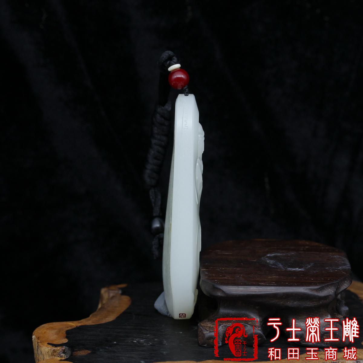 新疆和田玉玉牌挂件作品，编号YSR115普渡众生，90克