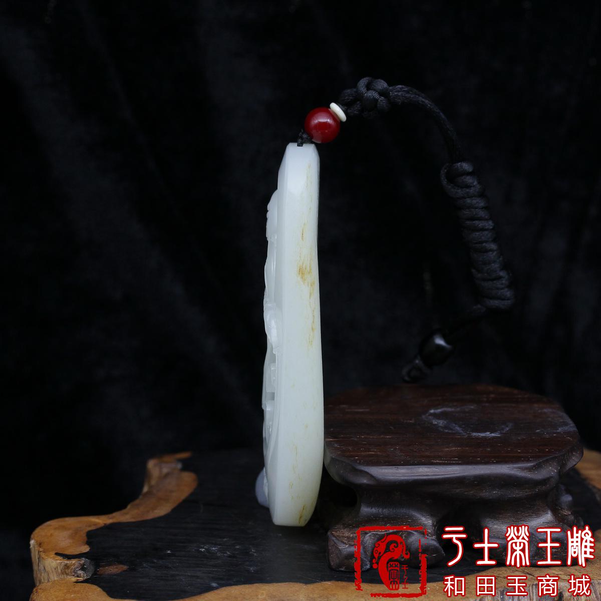 新疆和田玉玉牌挂件作品，编号YSR115普渡众生，90克