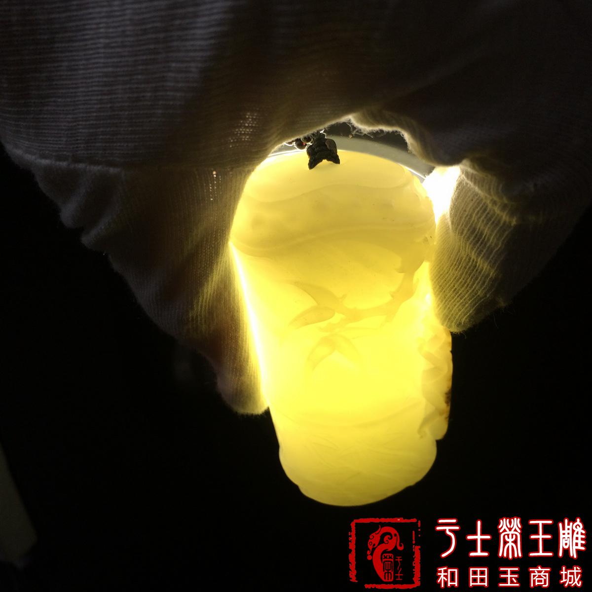 新疆和田玉把玩件作品，编号YSR107知足常乐，187克