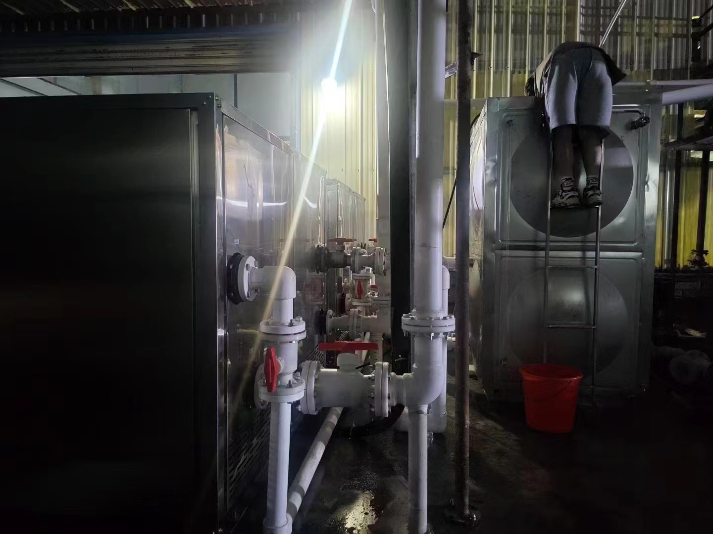 BYD酸液浓缩项目