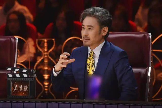 冲上热搜!吴秀波深夜发文回应“被强制执行4.66亿元”:辛苦给资方拍戏,被人设局骗到破产