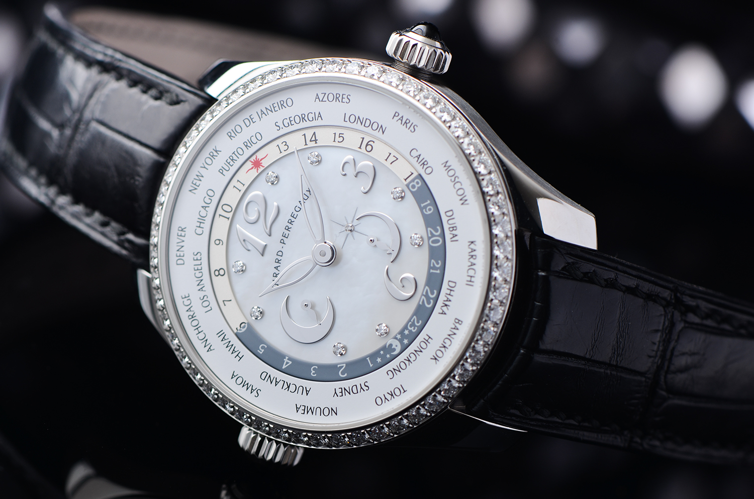 【98新】芝柏精钢镶钻珍珠贝母面世界时间女表49860D11A761-BK7A