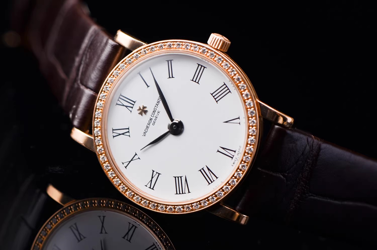 已售出【98新】江诗丹顿传承玫瑰金原镶钻石英皮带女表25593/000R-8742