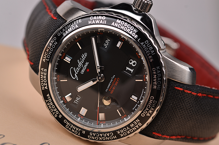 已售出【98新】格拉苏蒂万年历月相世界时间自动机械男表39-57-43-03-03