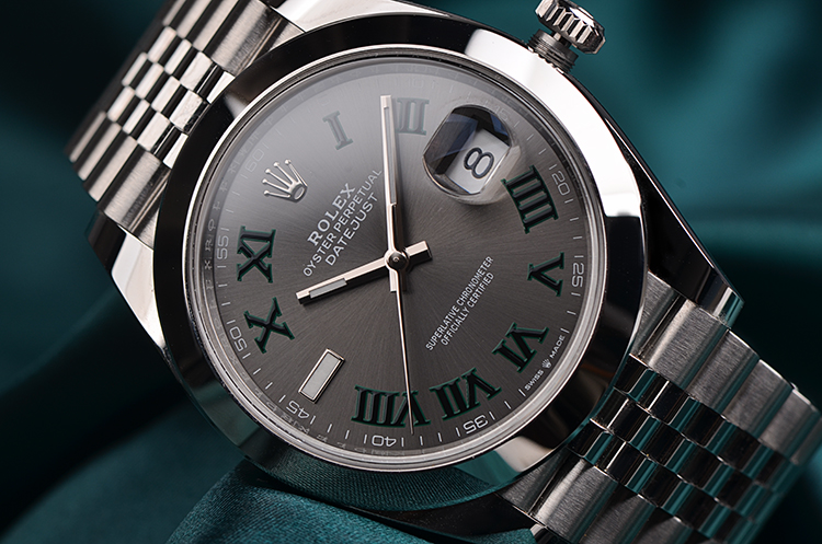 已售出【99新】劳力士日志型灰盘绿罗马刻度自动钢带男表126300盒证齐