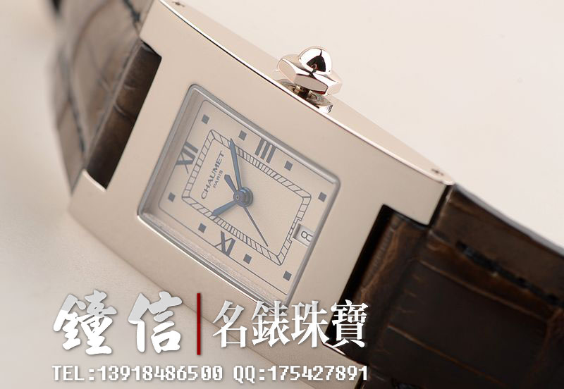 已售出【97新】尚美巴黎白金长方形白盘大三针日历石英皮带女表
