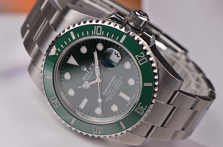 已售出【98新】劳力士潜航者型绿水鬼大三针日历钢带男表116610LV盒证齐