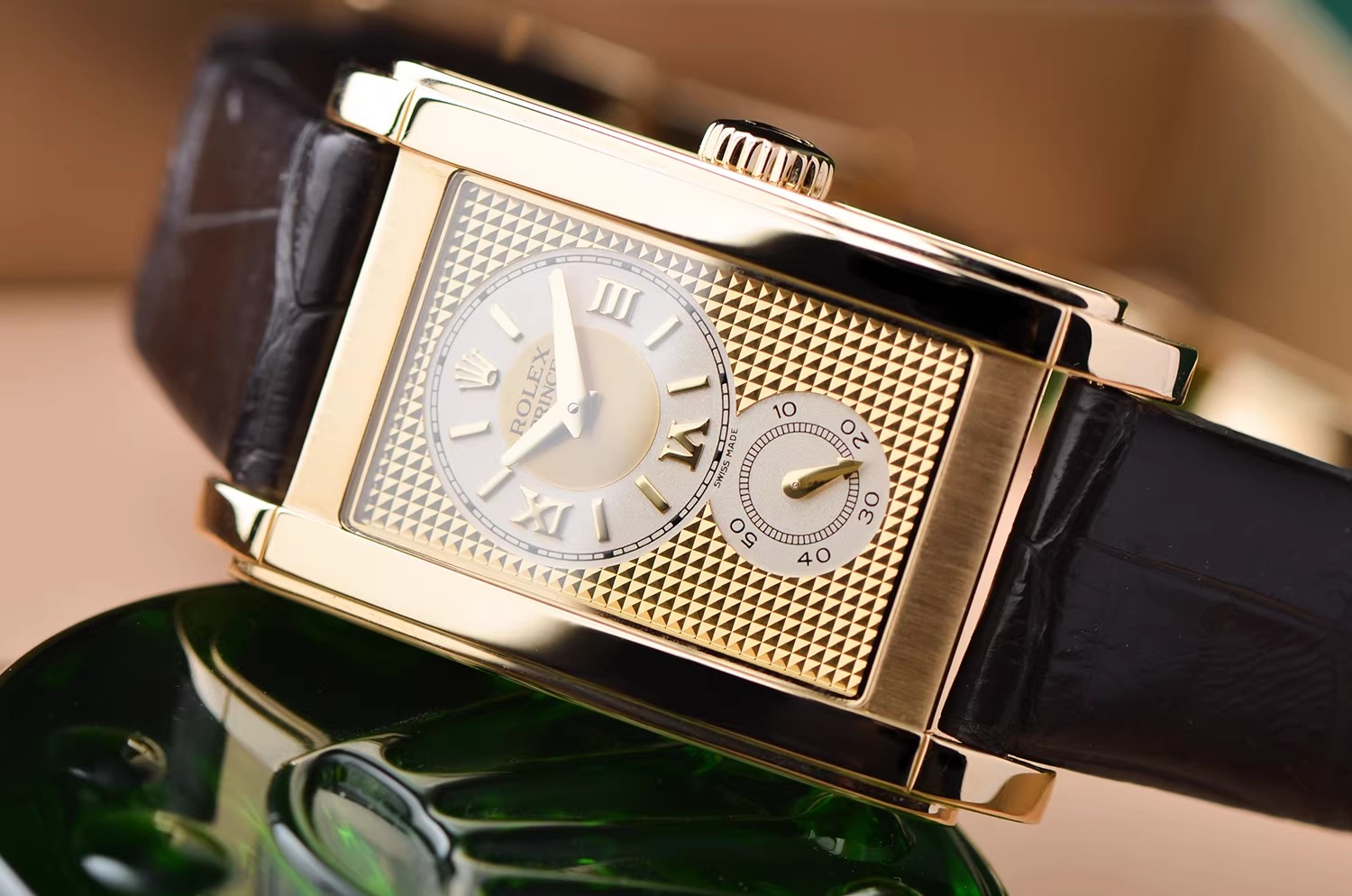 已售出【98新】劳力士切利尼王子黄金小三针手上链折叠扣皮带男表5440/8